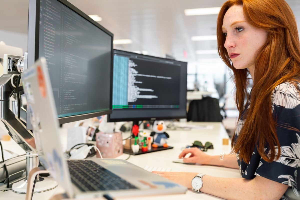 Designer’s two-screen setup